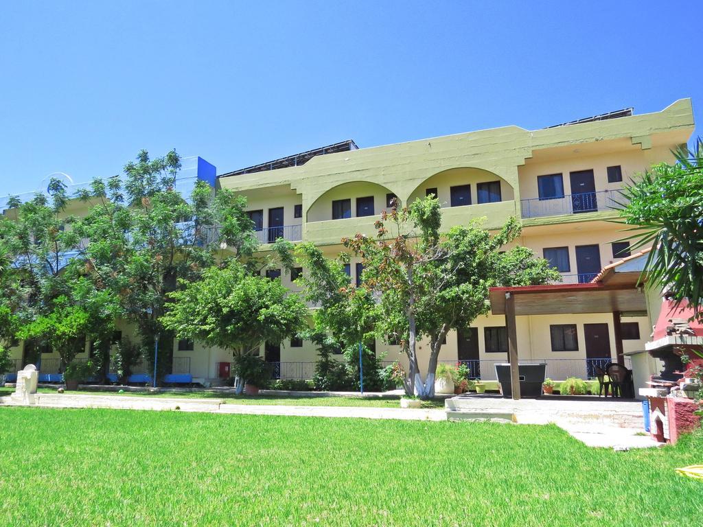 Maritime Hotel Apartments Petaloudes Ngoại thất bức ảnh