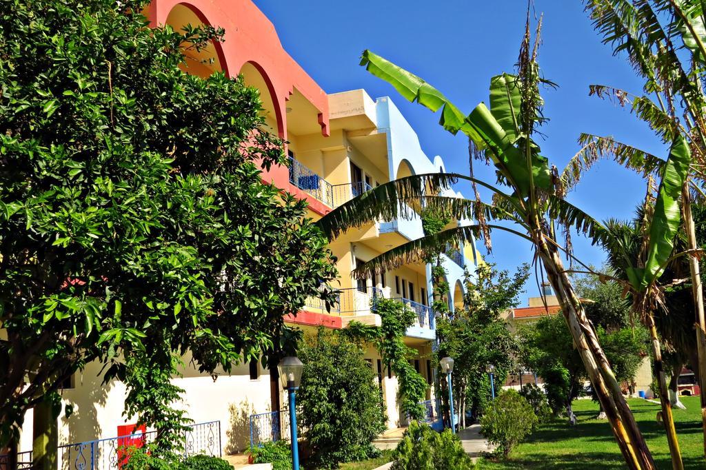 Maritime Hotel Apartments Petaloudes Ngoại thất bức ảnh