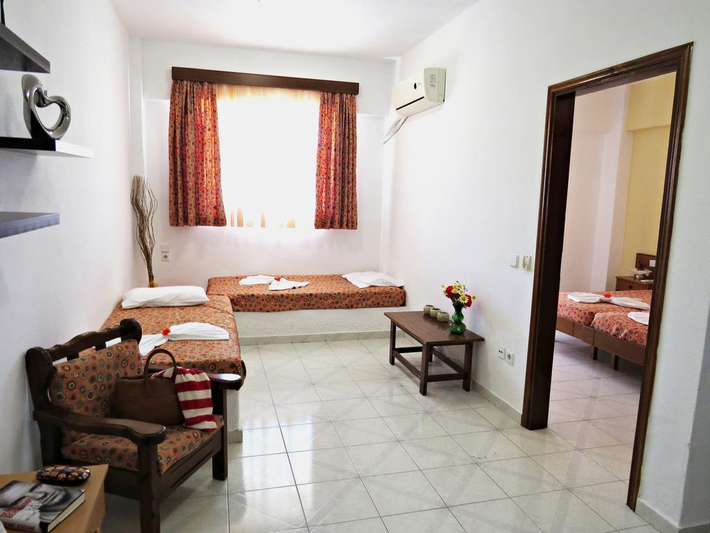Maritime Hotel Apartments Petaloudes Ngoại thất bức ảnh